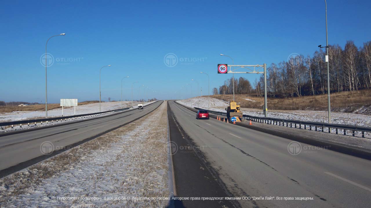 Road dynamic message sign, Kemerovo, 7 km, Directorate of Kuzbass Highways — GT Light. Worldwide, photo 2